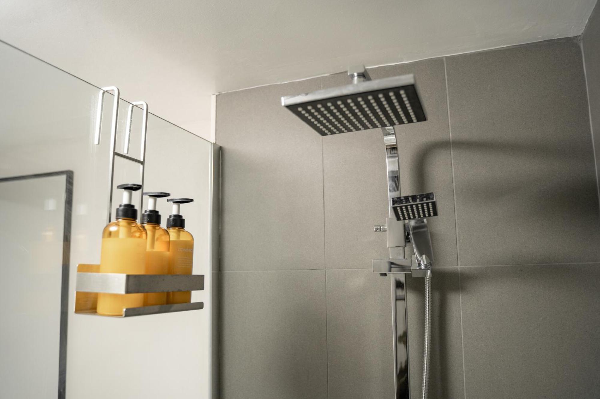 Stylish & Recently Refurbished Chester Apartment - Up To 6 Екстериор снимка